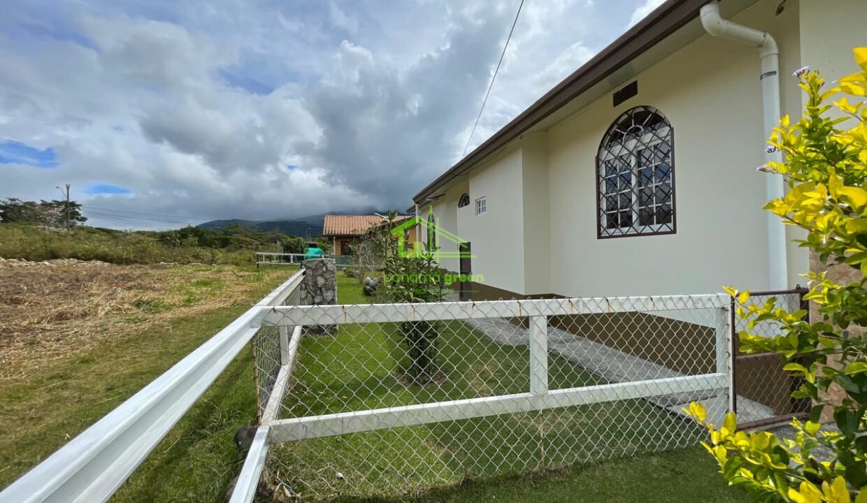RH-14100-property (3)