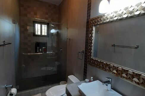 WhatsApp Image 2025-05-07 at 11.04.56 AM