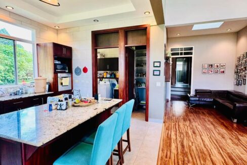 WhatsApp Image 2025-05-07 at 11.08.39 AM (4)