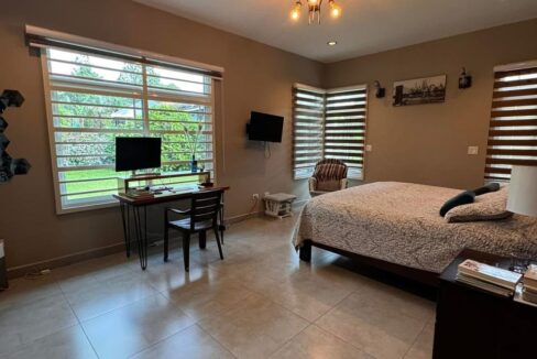 WhatsApp Image 2025-05-07 at 11.08.39 AM (7)